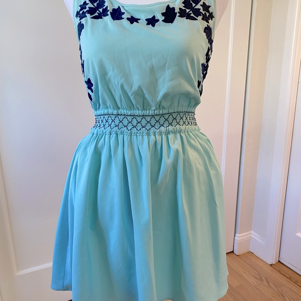 Fit & flare light blue/celeste dress size M